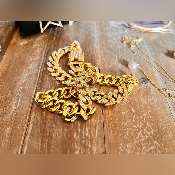 Gold Tone Jewelry Lot - Picture 2 of 4
